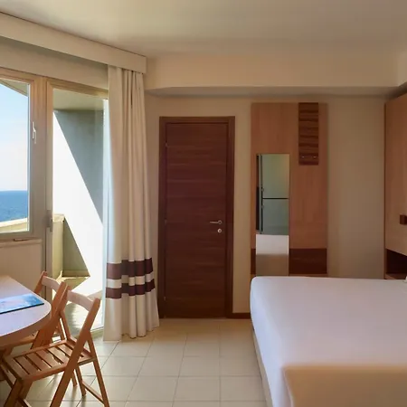 Serena Majestic Apart Otel 4*